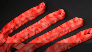  Flexible lifting strap